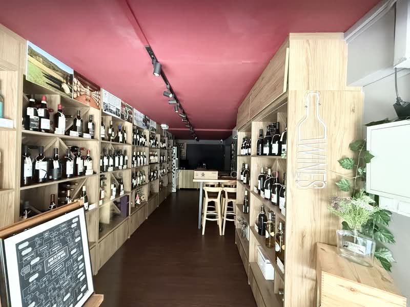 Everton Park HDB Shop, , 1,206 sqft, Shop / Shophouse For Sale, by Conrad Chow, 500122465 - Interior - CommercialGuru.com.sg