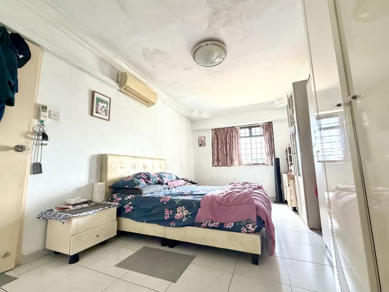 521 Woodlands Drive 14, 521 Woodlands Drive 14, 3 Bedrooms, 1,097 sqft, HDB Flat For Sale, by Goh Sing Yee, 500122473 - Master Bedroom - PropertyGuru.com.sg