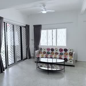 For Rent - Newly Renovated Terrace in Kovan (Near Kovan MRT & Heartland/NEX Mall)