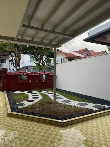 Newly Renovated Terrace in Kovan (Near Kovan MRT & Heartland/NEX Mall), , 4 Bedrooms, 2,300 sqft, Terraced House For Rent, by Janice Sng, 500122481 - Exterior - PropertyGuru.com.sg