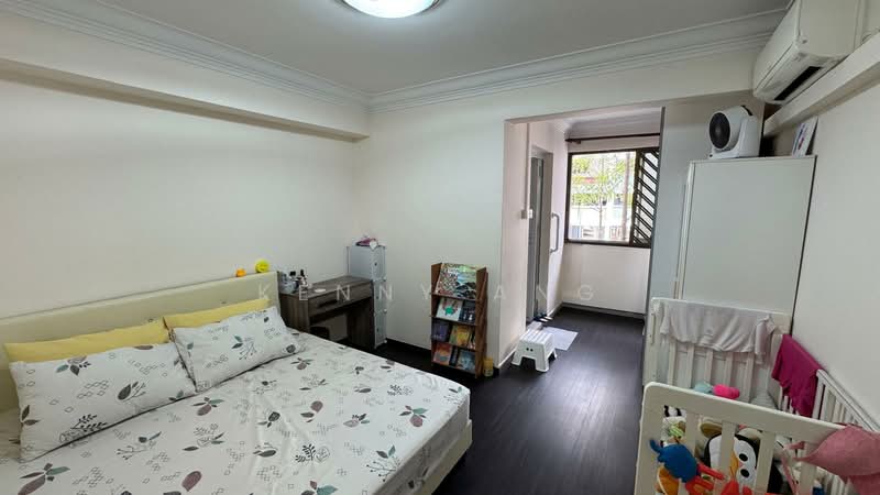 421 Serangoon Central, 421 Serangoon Central, 3 Bedrooms, 1,130 sqft, HDB Flat For Sale, by Kenny Ang, 500122485 - Bedroom - PropertyGuru.com.sg