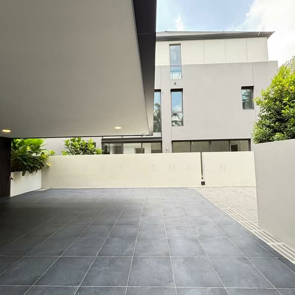 Brand New Bespoke Luxury Detached @ Kheam Hock Road, , 6 Bedrooms, 10,765 sqft, Detached House For Sale, by Gary Shien, 500122508 - Exterior - PropertyGuru.com.sg