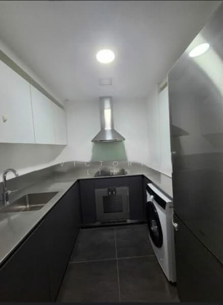 Hijauan, 63 Cavenagh Road, Room Rental, 160 sqft, Apartment For Rent, by Victoria Ling, 500122509 - Kitchen - PropertyGuru.com.sg