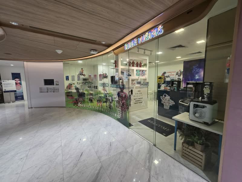 TripleOne Somerset, 111 Somerset Road, 519 sqft, Mall Shop For Rent, by Kim Yeap, 500122512 - Entrance - CommercialGuru.com.sg
