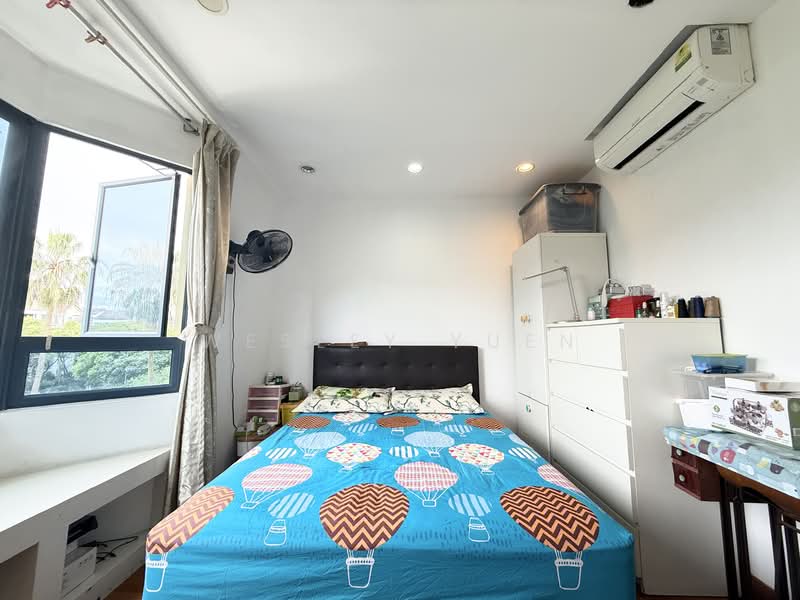 Westcove Condo, 12 West Coast Crescent, 2 Bedrooms, 1,098 sqft, Condominium For Rent, by Wesley Yuen, 500122516 - Bedroom - PropertyGuru.com.sg