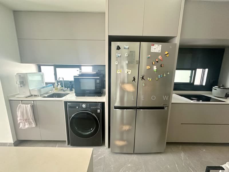 Montebleu, 8 Minbu Road, Room Rental, 100 sqft, Condominium For Rent, by Valerie Leow, 500122518 - Kitchen - PropertyGuru.com.sg