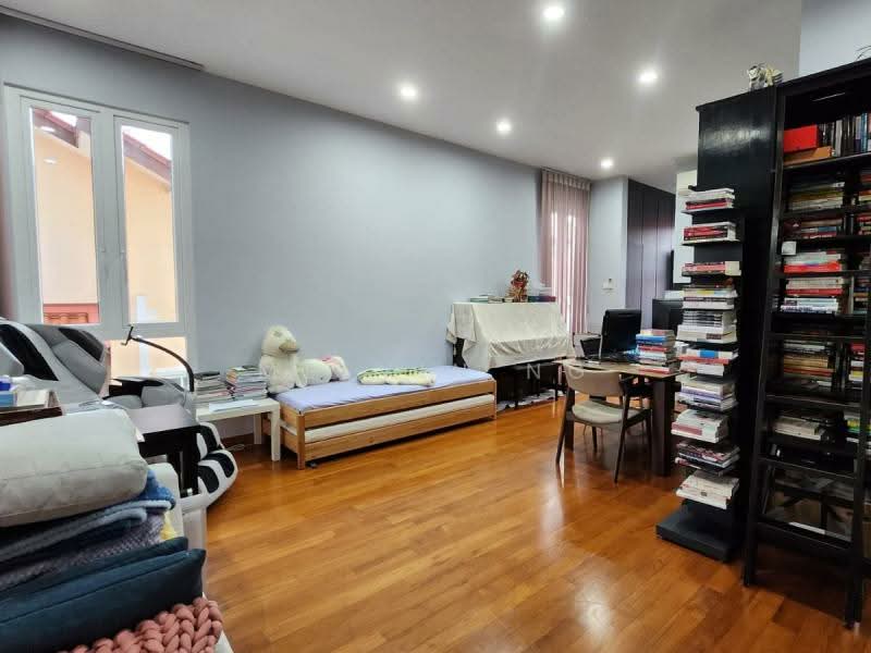 ⭐Rare! Seaside Park, 8years old Modern Semi-D✅Minutes to East Coast Park, Face North | Lift & Pool | 6 Rooms ensuite | 2 Cars, 7 Bedrooms, 5,530 sqft, Semi-Detached House For Sale, by Melvin Ng, 500122521 - Living Room - PropertyGuru.com.sg