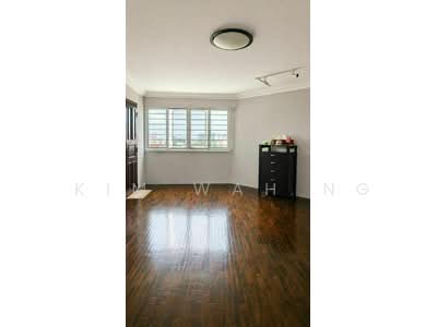 For Sale - 211 Serangoon Avenue 4