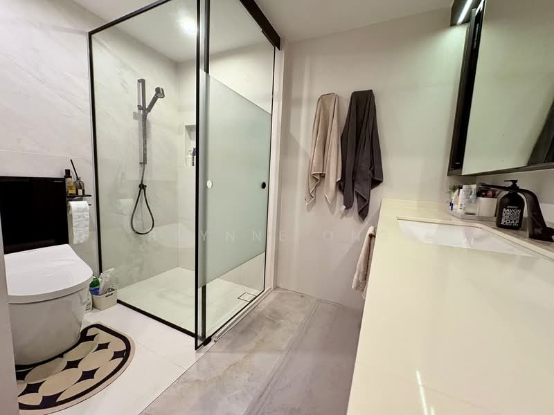 River Place, 60 Havelock Road, 2 Bedrooms, 1,281 sqft, Condominium For Sale, by Raynne Ong, 500122526 - Bathroom - PropertyGuru.com.sg