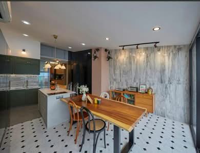 For Sale - ⭐️D20 - Renovated 2 Storey Freehold Terrace @Thomson Garden Estate