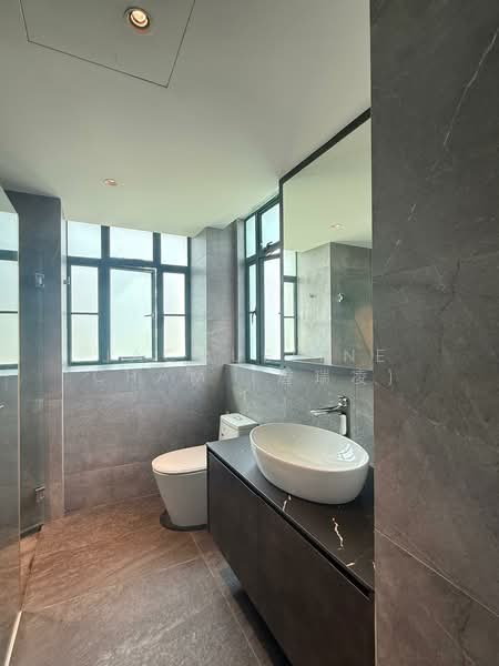 The Springbloom, 139 Serangoon Avenue 3, 3 Bedrooms, 1,539 sqft, Condominium For Sale, by Jacqueline Cham (詹瑞凌), 500122541 - Bathroom - PropertyGuru.com.sg