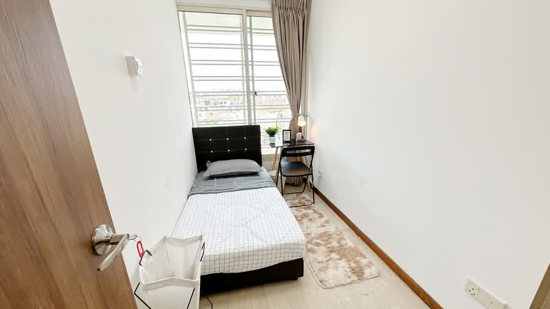Sunglade, 1 Serangoon Avenue 2, Room Rental, 100 sqft, Condominium For Rent, by Erica Yap, 500122546 - Bedroom (CR3) - PropertyGuru.com.sg