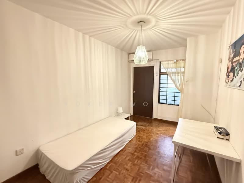 Kensington Park, 2 Kensington Park Drive, 3 Bedrooms, 2,239 sqft, Condominium For Rent, by Yoker Wong, 500122573 - Bedroom - PropertyGuru.com.sg