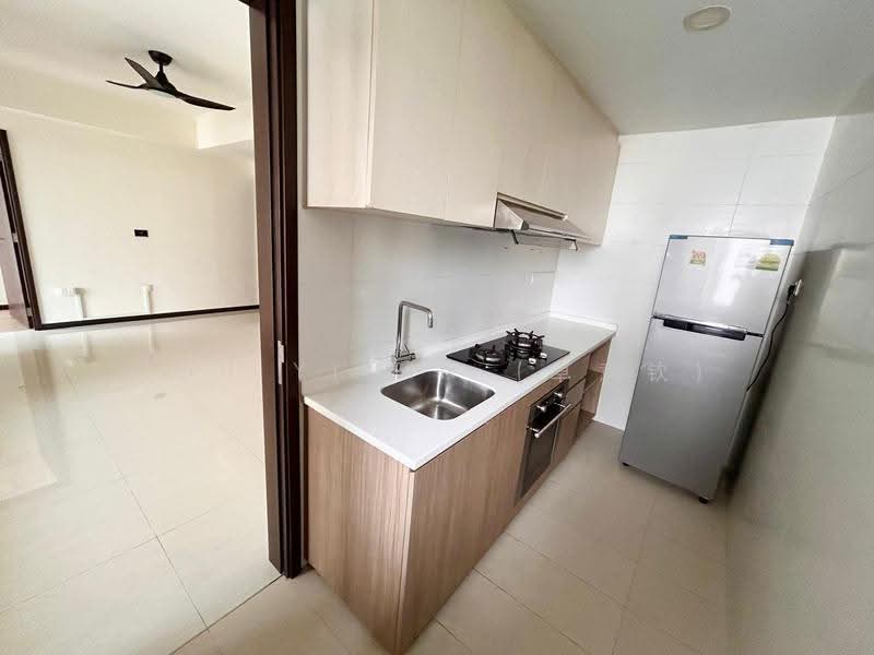 Lake Life, 2 Tao Ching Road, Boon Lay / Jurong / Tuas, 2 Bedrooms, 743 sqft, Executive Condominium For Sale, by Toh YiQin (卓意钦), 500122580 - Kitchen - PropertyGuru.com.sg