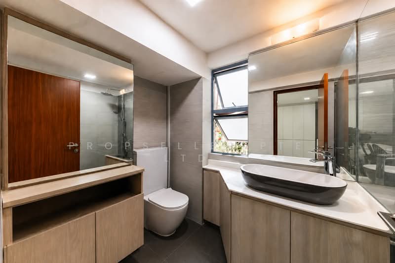 Aquarius By The Park, 1 Bedok Reservoir View, 3 Bedrooms, 1,539 sqft, Condominium For Sale, by Aileen Chew, 500122582 - Bathroom - PropertyGuru.com.sg