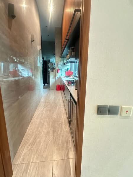 Belle Vue Residences, 15 Oxley Walk, 3 Bedrooms, 2,443 sqft, Condominium For Sale, by Florence Toh, 500122594 - Kitchen - PropertyGuru.com.sg