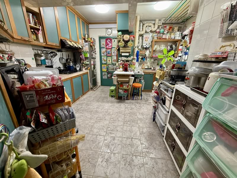 232 Compassvale Walk, 232 Compassvale Walk, 3 Bedrooms, 1,323 sqft, HDB Flat For Sale, by Vincent Chan Koon Koon, 500122597 - Kitchen - PropertyGuru.com.sg