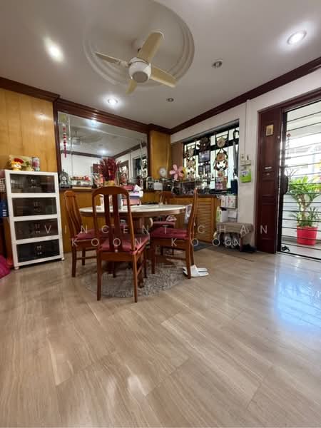 232 Compassvale Walk, 232 Compassvale Walk, 3 Bedrooms, 1,323 sqft, HDB Flat For Sale, by Vincent Chan Koon Koon, 500122597 - PropertyGuru.com.sg