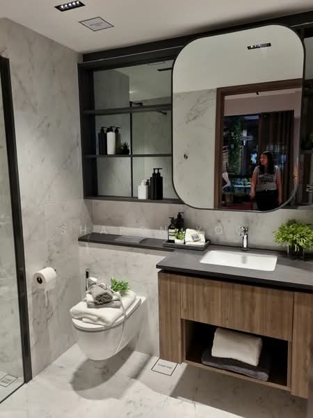 Sceneca Residence, Tanah Merah Kechil Link, 2 Bedrooms, 689 sqft, Condominium For Rent, by Sharon Yoo, 500122601 - Bathroom - PropertyGuru.com.sg