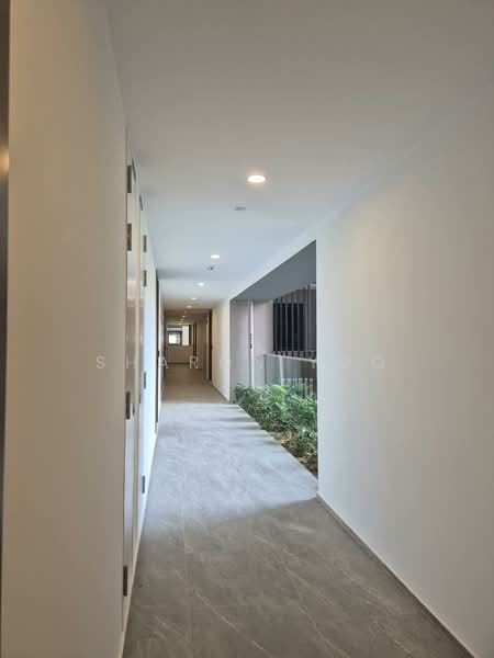 Sceneca Residence, Tanah Merah Kechil Link, 2 Bedrooms, 689 sqft, Condominium For Rent, by Sharon Yoo, 500122601 - Corridor - PropertyGuru.com.sg