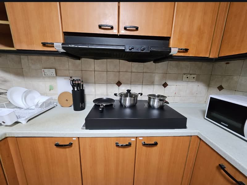 Simsville, 2 Geylang East Avenue 2, Room Rental, 70 sqft, Condominium For Rent, by Helen Xu, 500122608 - Kitchen - PropertyGuru.com.sg