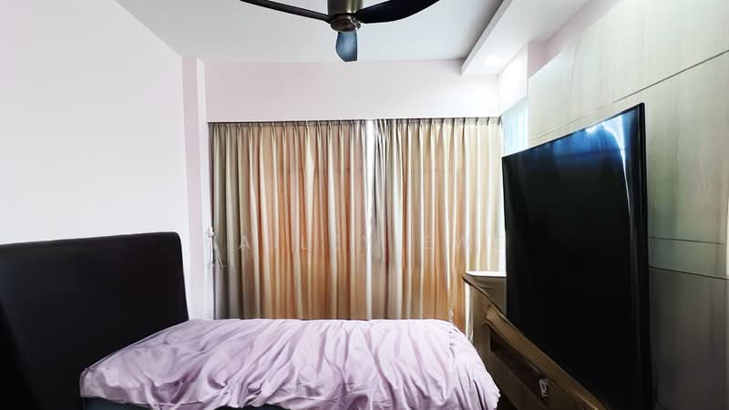 Riverparc Residence, 94 Punggol Drive, 3 Bedrooms, 1,227 sqft, Executive Condominium For Sale, by Hailey Ewe, 500122609 - Bedroom - PropertyGuru.com.sg