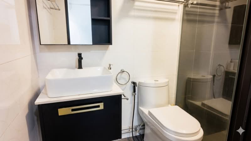 507A Wellington Circle, 507A Wellington Circle, 3 Bedrooms, 1,195 sqft, HDB Flat For Sale, by Noor Deen, 500122613 - Bathroom - PropertyGuru.com.sg