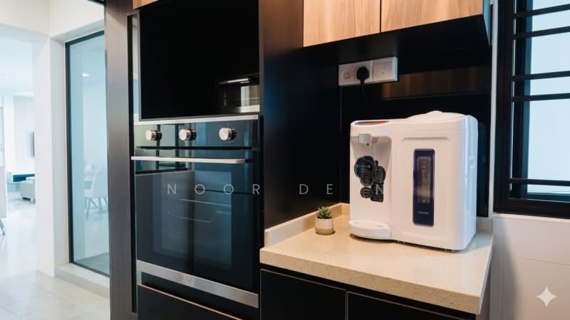 507A Wellington Circle, 507A Wellington Circle, 3 Bedrooms, 1,195 sqft, HDB Flat For Sale, by Noor Deen, 500122613 - Kitchen - PropertyGuru.com.sg