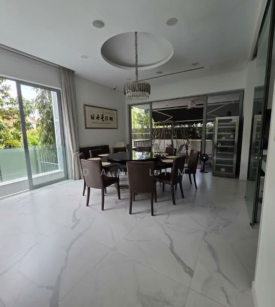 Braddell Heights Estate, Matlock Rise, 7 Bedrooms, 11,000 sqft, Bungalow House For Sale, by Dan Lim, 500122614 - Dining Room - PropertyGuru.com.sg