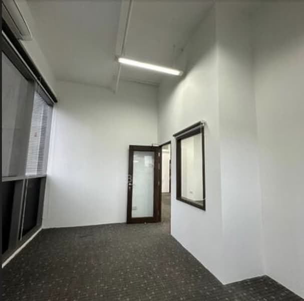 One Pemimpin, 1 Pemimpin Drive, 1,238 sqft, Light Industrial (B1) For Sale, by David Sim BBM, 500122619 - Interior - CommercialGuru.com.sg