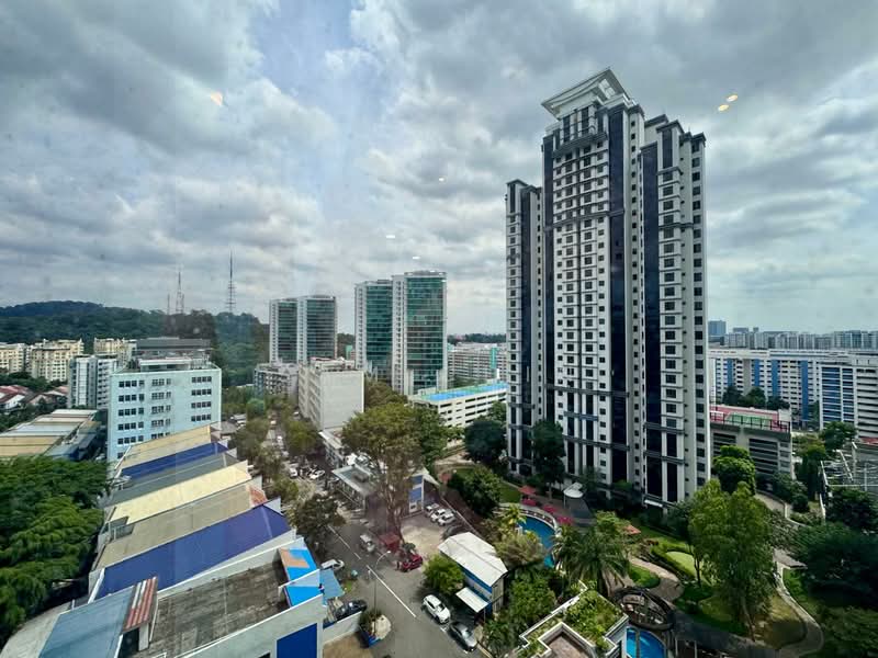 Regent Heights, 50 Bukit Batok East Avenue 5, 2 Bedrooms, 1,023 sqft, Condominium For Sale, by Sam Chin, 500122632 - Exterior - PropertyGuru.com.sg