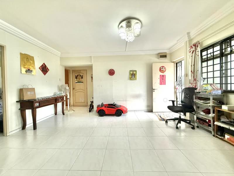 620 Choa Chu Kang Street 62, 620 Choa Chu Kang Street 62, 3 Bedrooms, 1,163 sqft, HDB Flat For Sale, by Kenneth Yeo, 500122637 - Living Room - PropertyGuru.com.sg