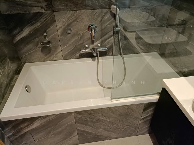 Dunman View, 100 Haig Road, Room Rental, 250 sqft, Condominium For Rent, by Darren Zhang, 500122638 - Bathroom - PropertyGuru.com.sg