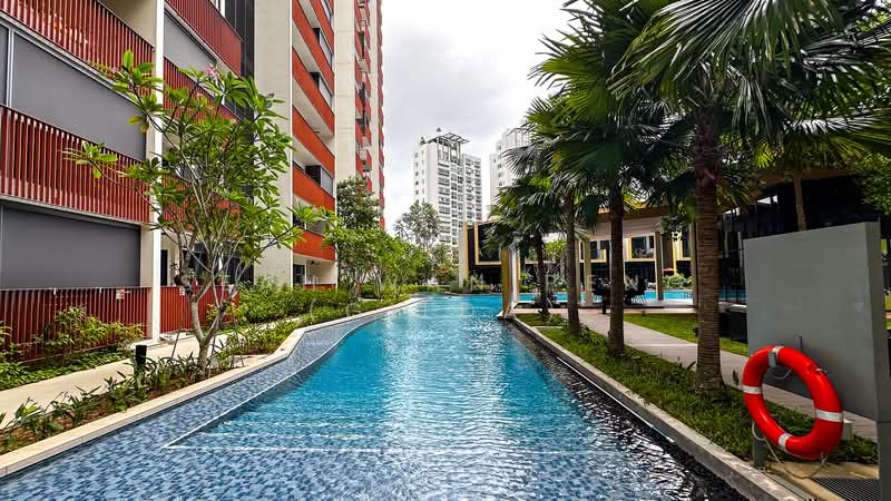 Riverfront Residences, 51 Hougang Avenue 7, 3 Bedrooms, 872 sqft, Condominium For Sale, by Seah Wan Peng (Gilda), 500122640 - Swimming Pool - PropertyGuru.com.sg