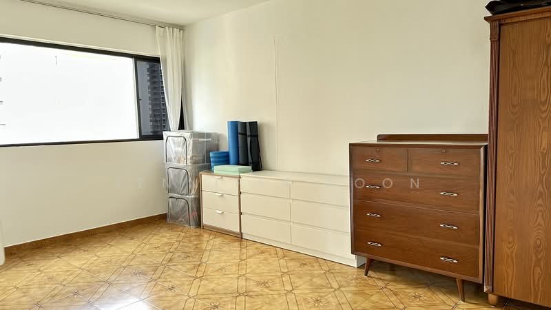 520 Ang Mo Kio Avenue 5, 520 Ang Mo Kio Avenue 5, 3 Bedrooms, 1,270 sqft, HDB Flat For Sale, by Jennifer Hoon, 500122642 - Master Bedroom - PropertyGuru.com.sg
