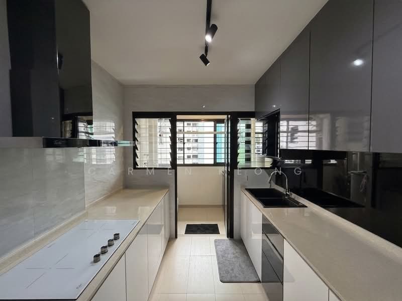 996B Buangkok Crescent, 996B Buangkok Crescent, 3 Bedrooms, 1,001 sqft, HDB Flat For Sale, by Carmen Keong, 500122643 - Kitchen - PropertyGuru.com.sg