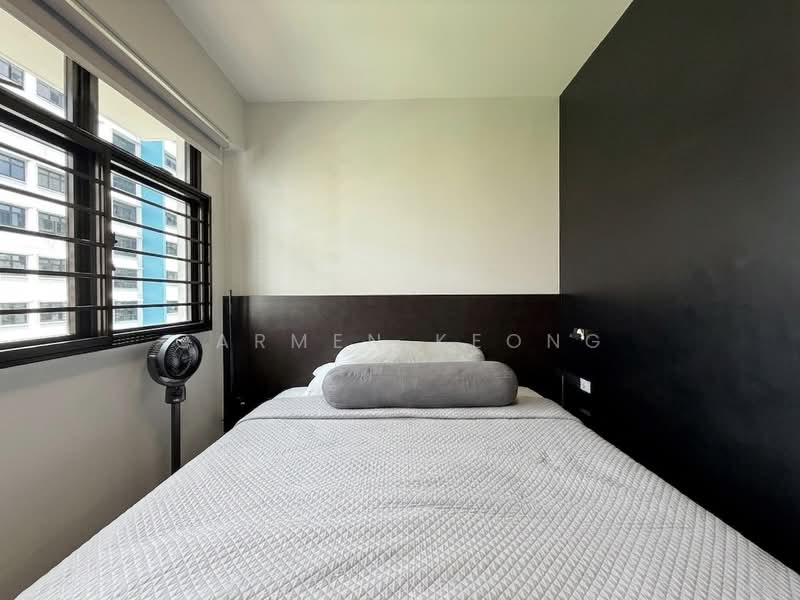 996B Buangkok Crescent, 996B Buangkok Crescent, 3 Bedrooms, 1,001 sqft, HDB Flat For Sale, by Carmen Keong, 500122643 - Bedroom - PropertyGuru.com.sg