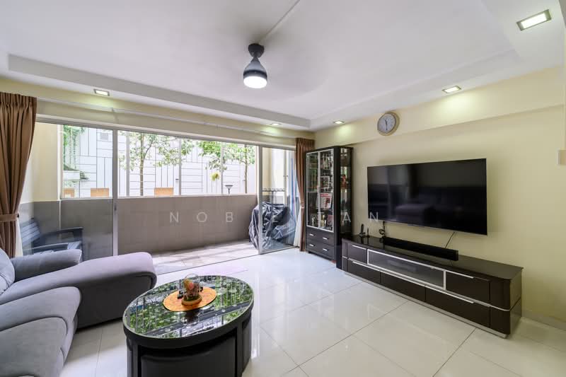 804 Woodlands Street 81, 804 Woodlands Street 81, 4 Bedrooms, 1,572 sqft, HDB Flat For Sale, by Nobie Tan, 500122645 - Living Room - PropertyGuru.com.sg