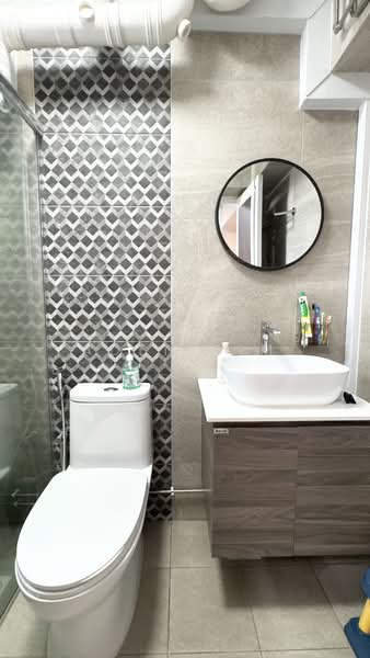 667D Jurong West Street 65, 667D Jurong West Street 65, 3 Bedrooms, 1,184 sqft, HDB Flat For Sale, by Aden Lim, 500122648 - Bathroom - PropertyGuru.com.sg