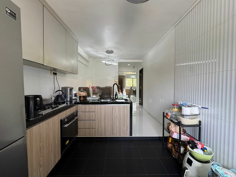 113 Clementi Street 13, 113 Clementi Street 13, 3 Bedrooms, 1,120 sqft, HDB Flat For Sale, by David Seah, 500122649 - Kitchen - PropertyGuru.com.sg