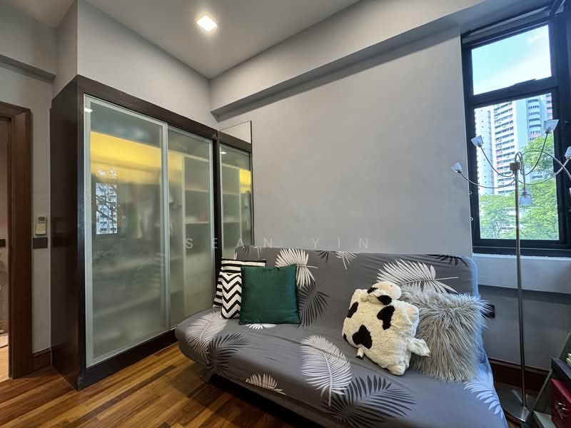 Valley Park, 473 River Valley Road, 2 Bedrooms, 1,109 sqft, Condominium For Rent, by Sean Yin, 500122677 - Living Room - PropertyGuru.com.sg