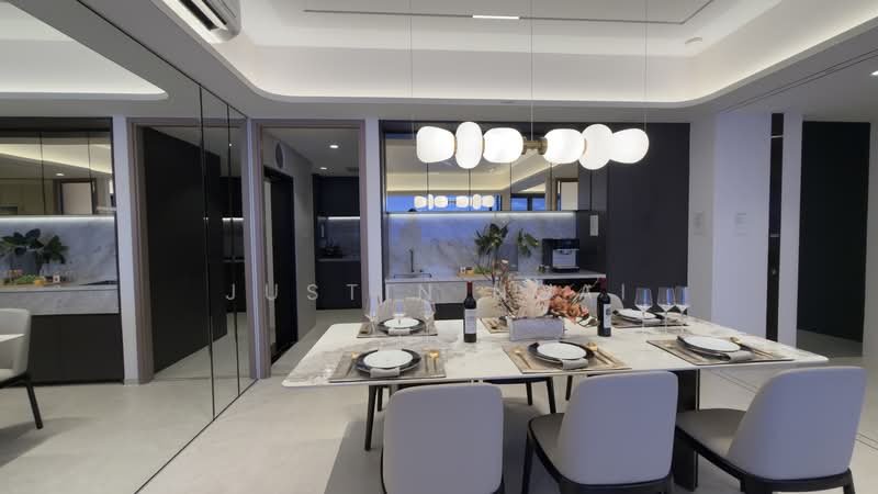 Vela Bay, 1 Bayshore Walk, 5 Bedrooms, 1,582 sqft, Condominium For Sale, by Justin Ngai, 500122684 - Dining Room - PropertyGuru.com.sg