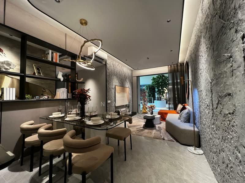The LakeGarden Residences, 80 Yuan Ching Road, 4 Bedrooms, 1,238 sqft, Condominium For Sale, by Hannah Neo, 500122715 - Living Room - PropertyGuru.com.sg