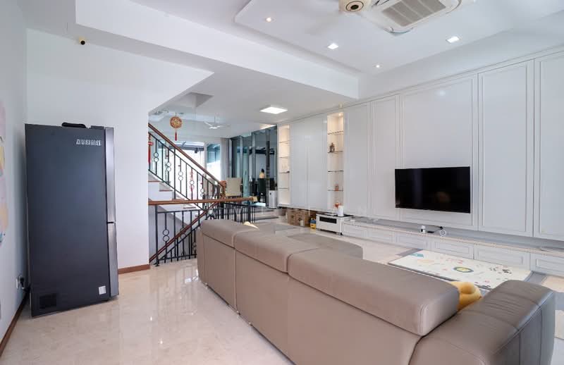 Horizon Green, Ang Mo Kio Avenue 2, 6 Bedrooms, 3,197 sqft, Terraced House For Sale, by Dave Tan, 500122726 - Living Room - PropertyGuru.com.sg