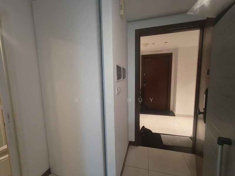 The Sail @ Marina Bay, 6 Marina Boulevard, Room Rental, 200 sqft, Condominium For Rent, by Alan Huy, 500122730 - Entrance - PropertyGuru.com.sg