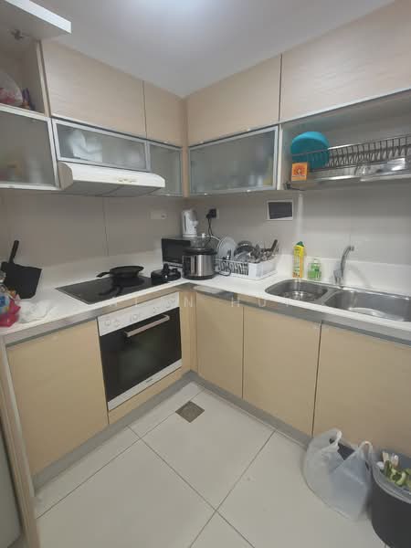 The Sail @ Marina Bay, 6 Marina Boulevard, Room Rental, 200 sqft, Condominium For Rent, by Alan Huy, 500122730 - Kitchen - PropertyGuru.com.sg