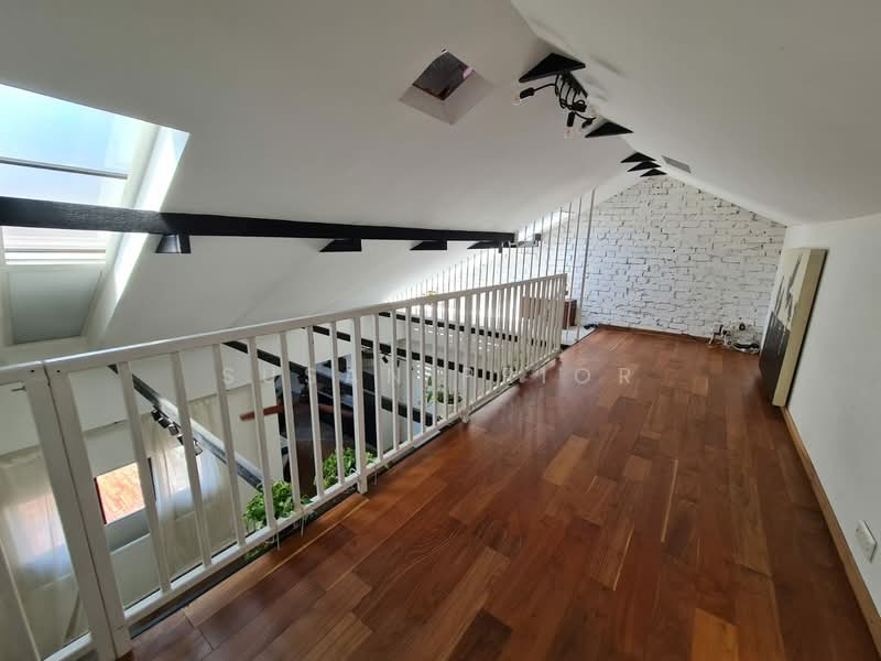 Loft Walkup @ Sing Avenue, Sing Avenue, Farrer Road, 2 Bedrooms, 1,700 sqft, Walk-up Apartment For Rent, by Susan Prior, 500122731 - Interior - PropertyGuru.com.sg