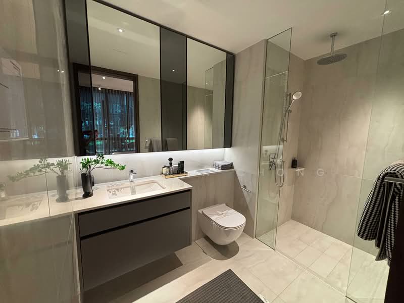 The Continuum, 1-8 Thiam Siew Avenue, 2 Bedrooms, 721 sqft, Condominium For Sale, by Samantha Chong, 500122733 - Bathroom - PropertyGuru.com.sg