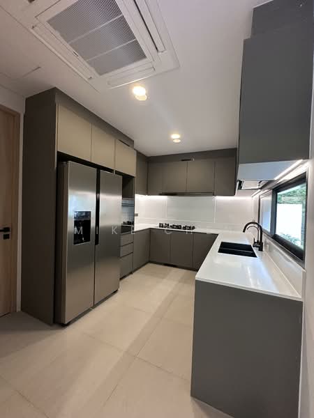 Detached House University Road, University Road, 6 Bedrooms, 11,600 sqft, Detached House For Sale, by Mike Chen, 500122745 - Kitchen - PropertyGuru.com.sg