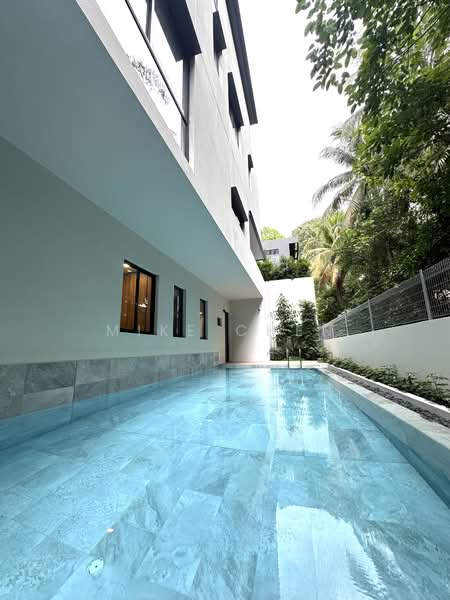 Detached House University Road, University Road, 6 Bedrooms, 11,600 sqft, Detached House For Sale, by Mike Chen, 500122745 - Exterior - PropertyGuru.com.sg